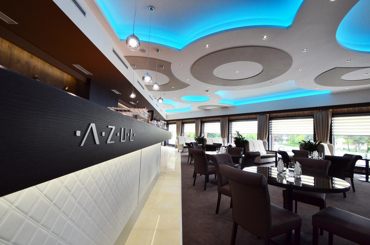 AZUL Hotel&Restaurant Partizánske Exterior foto